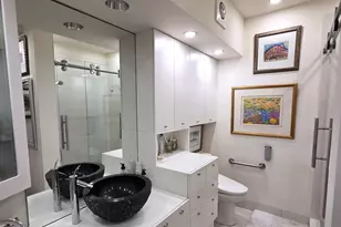 1235 Yale Pl, Minneapolis, MN 55403 - Photo 21