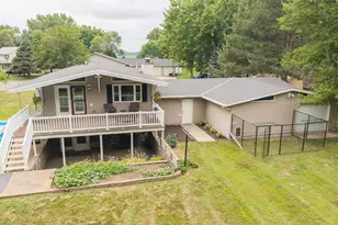 1210 Westwood Dr, Marshall, MN 56258 - Photo 7