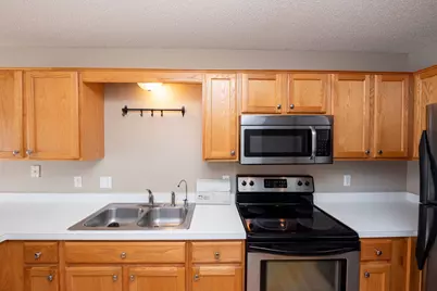 8663 Quarry Ridge Lane #F, Woodbury, MN 55125 - Photo 29