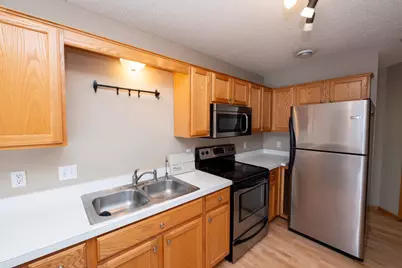 8663 Quarry Ridge Lane #F, Woodbury, MN 55125 - Photo 31