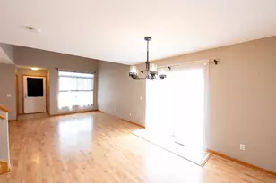 8663 Quarry Ridge Ln, Woodbury, MN 55125 - Photo 35