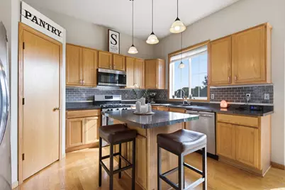 809 Morningside Place, Belle Plaine, MN 56011 - Photo 3