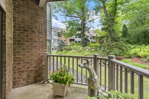 12700 Sherwood Pl, Minnetonka, MN 55305 - Photo 19