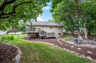 842 Sterling St S, Maplewood, MN 55119 - Photo 47