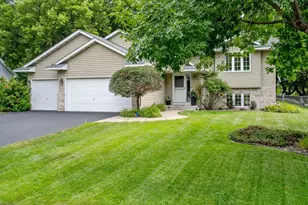 842 Sterling St S, Maplewood, MN 55119 - Photo 59