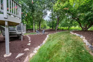 842 Sterling St S, Maplewood, MN 55119 - Photo 49