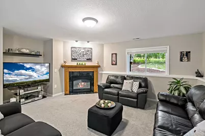 842 Sterling Street S, Maplewood, MN 55119 - Photo 29