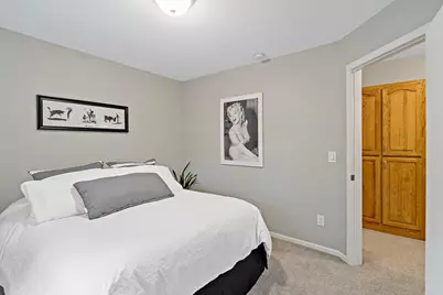 842 Sterling Street S, Maplewood, MN 55119 - Photo 23