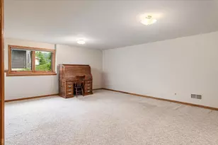 240 Red Apple Dr, La Crescent, MN 55947 - Photo 19