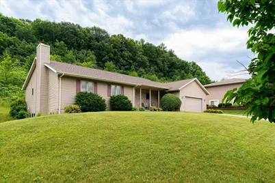 240 Red Apple Drive, La Crescent, MN 55947 - Photo 23