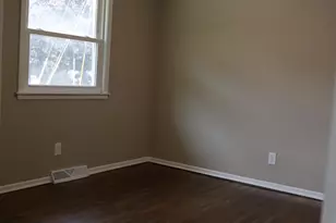 1764 Atlantic St, Maplewood, MN 55109 - Photo 11