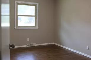 1764 Atlantic St, Maplewood, MN 55109 - Photo 13