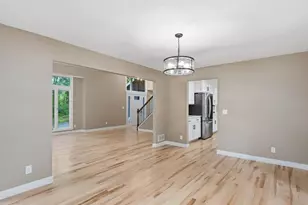4816 Kingsdale Dr, Bloomington, MN 55437 - Photo 11