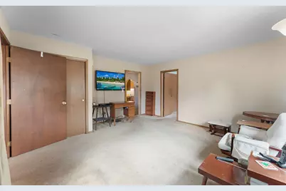 695 N Oak Drive, Vadnais Heights, MN 55127 - Photo 21