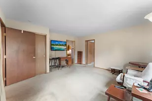 695 N Oak Dr, Vadnais Heights, MN 55127 - Photo 21