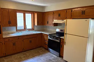 1313 10th St SE, Saint Cloud, MN 56304 - Photo 5