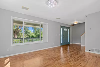 1108 Mackubin Street, Saint Paul, MN 55117 - Photo 9