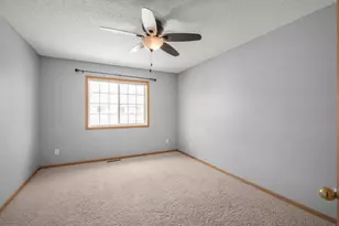 815 Ferdinand Dr, Shakopee, MN 55379 - Photo 17