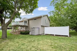 148 Stacy Cir, Waconia, MN 55387 - Photo 35