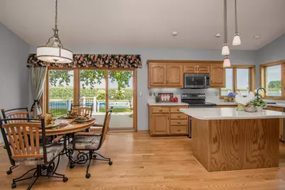 8929 Jewel Avenue S, Cottage Grove, MN 55016 - Photo 11
