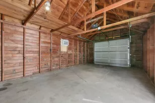735 E 2nd St, Litchfield, MN 55355 - Photo 31