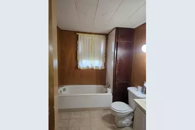 860 Basinger Memorial Drive, Mountain Lake, MN 56159 - Photo 7