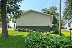 20429 326th Ave, Isle, MN 56342 - Photo 31