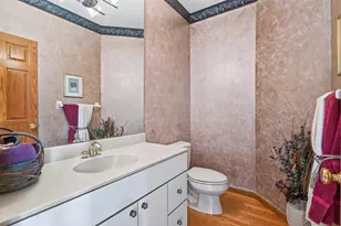 2300 Bantas Point Rd, Wayzata, MN 55391 - Photo 31