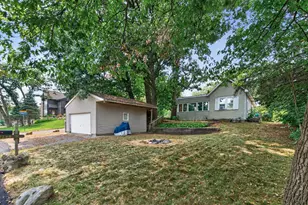 2300 Bantas Point Rd, Wayzata, MN 55391 - Photo 55