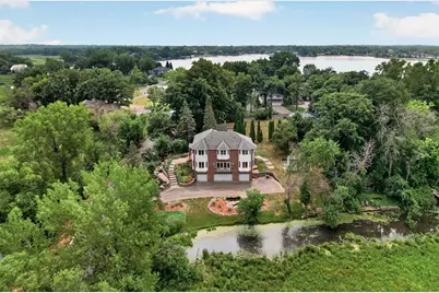2300 Bantas Point Road, Wayzata, MN 55391 - Photo 3