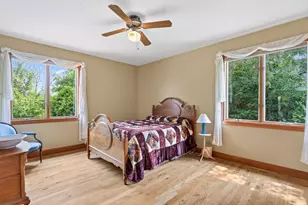 2300 Bantas Point Rd, Wayzata, MN 55391 - Photo 27