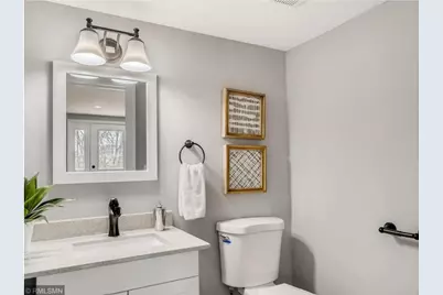 14104 Knollway Drive N, Minnetonka, MN 55305 - Photo 13