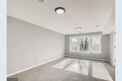 14104 Knollway Drive N, Minnetonka, MN 55305 - Photo 11