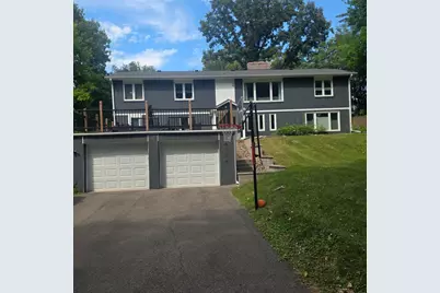 14104 Knollway Drive N, Minnetonka, MN 55305 - Photo 17