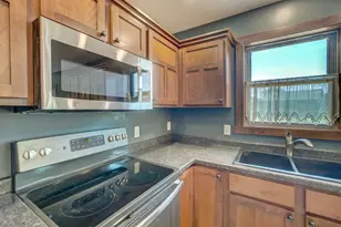314 Steelhead Dr, River Falls, WI 54022 - Photo 7
