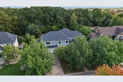 11224 Halstead Trail, Woodbury, MN 55129 - Photo 67