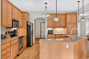 11224 Halstead Trail, Woodbury, MN 55129 - Photo 9