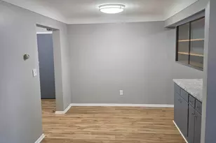 4445 Chowen Ave S, Minneapolis, MN 55410 - Photo 5