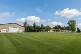 70082 270th Ave, Kasson, MN 55944 - Photo 7