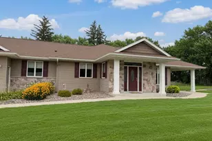 70082 270th Ave, Kasson, MN 55944 - Photo 5
