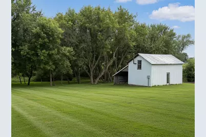 70082 270th Avenue, Kasson, MN 55944 - Photo 13