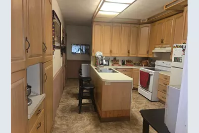 516 11th Street N, Mountain Lake, MN 56159 - Photo 9