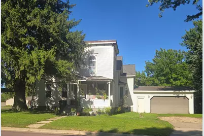 516 11th Street N, Mountain Lake, MN 56159 - Photo 1
