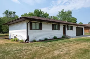 806 Callaway St E, Saint Joseph, MN 56374 - Photo 1