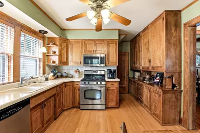 1146 Ivy Avenue E, Saint Paul, MN 55106 - Photo 13