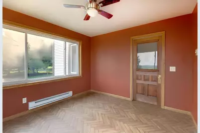39243 561st Avenue, New Ulm, MN 56073 - Photo 29