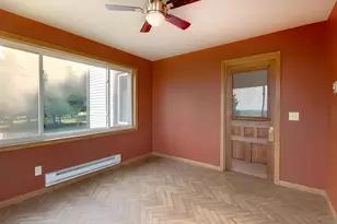 39243 561st Ave, New Ulm, MN 56073 - Photo 29