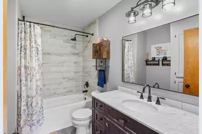 1980 Bridgewater Boulevard S, Cambridge, MN 55008 - Photo 3