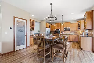 8837 196th St W, Lakeville, MN 55044 - Photo 5