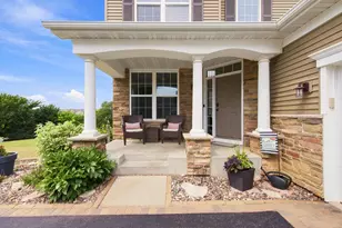 8837 196th St W, Lakeville, MN 55044 - Photo 3